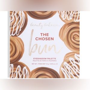 Beauty Bakerie The Chosen Bun Eyeshadow Palette
